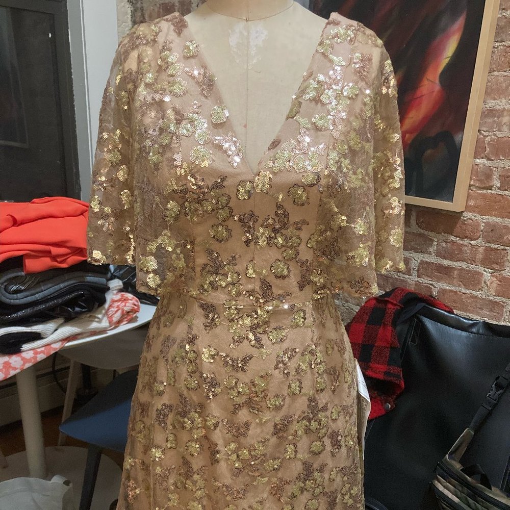 Dress the Population Roseanna Metallic Floral Midi Dress